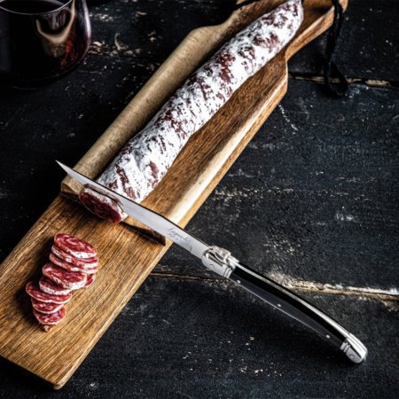 Snijplank met worstmes