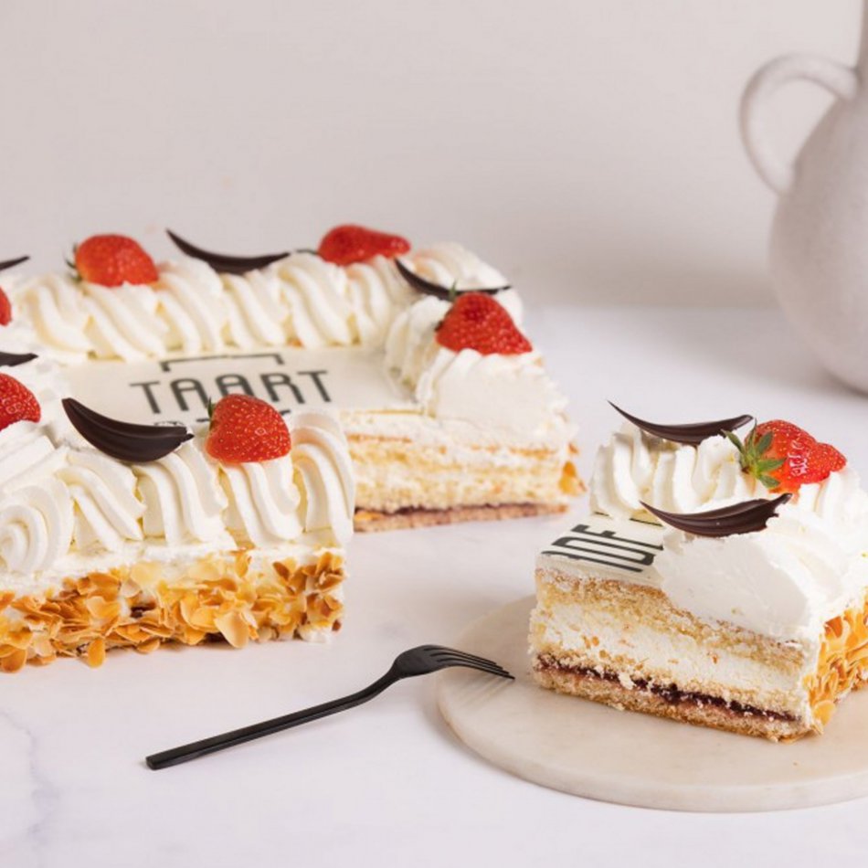 Luxe slagroomtaart 16 personen